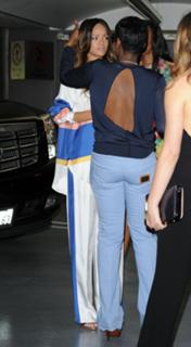 Rihanna feet photo thumbnail