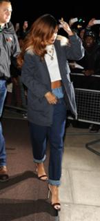 Rihanna feet photo thumbnail