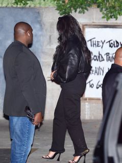 Rihanna feet photo 2