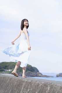 Riho Yoshioka feet photo 18