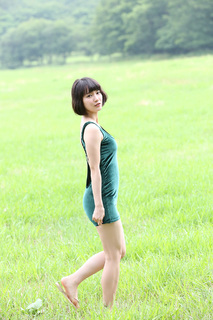 Riho Yoshioka feet photo 6