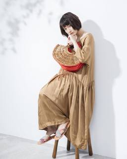Riho Yoshioka feet photo 18