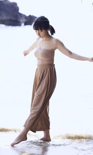 Riho Yoshioka feet photo 13