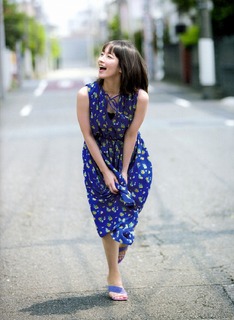Riho Yoshioka feet photo 1
