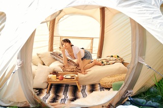 Riho Yoshioka feet photo 10