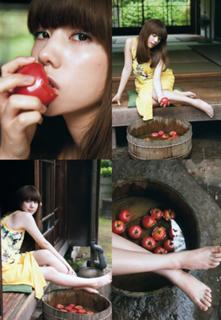 Riisa Naka feet photo 2