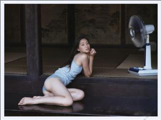 Rika Adachi feet photo 3