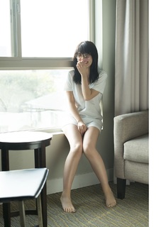 Rikako Aida feet photo 16