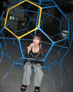 Rikako Aida feet photo 9