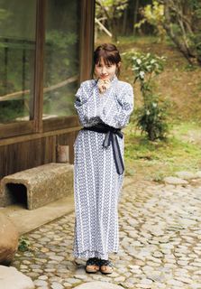 Rikako Aida feet photo 4