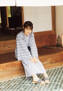 Rikako Aida feet photo 3