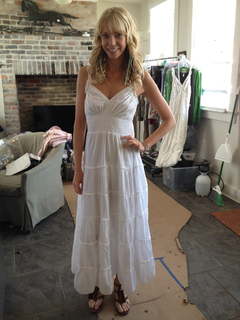 Riki Lindhome feet photo thumbnail