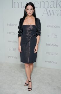 Riley Keough feet photo thumbnail