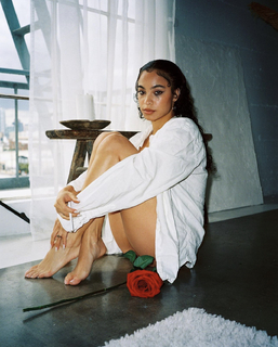 Riley Simpson feet photo 6