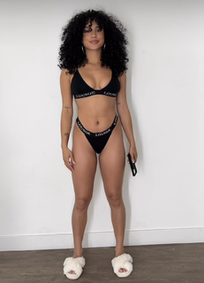 Riley Simpson feet photo 9
