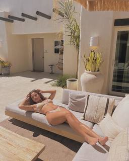 Riley Simpson feet photo 3