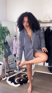 Riley Simpson feet photo 8
