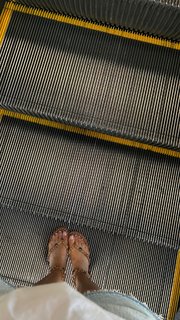 Riley Simpson feet photo 15