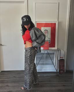 Riley Simpson feet photo 4