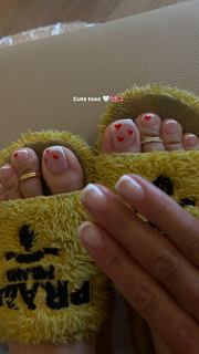 Riley Simpson feet photo 20