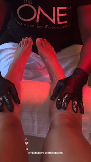 Riley Simpson feet photo 9