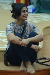 Rimi Sen feet photo thumbnail