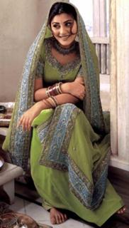 Rimi Sen feet photo thumbnail