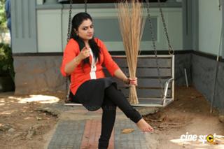 Rimi Tomy feet photo 2