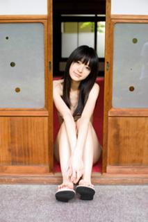 Rina Aizawa feet photo 11
