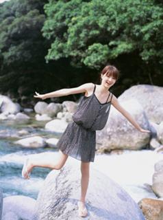 Rina Aizawa feet photo 3