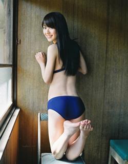 Rina Aizawa feet photo 5