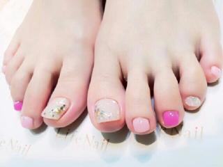 Rina Akiyama feet photo thumbnail