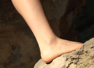 Rina Akiyama feet photo thumbnail