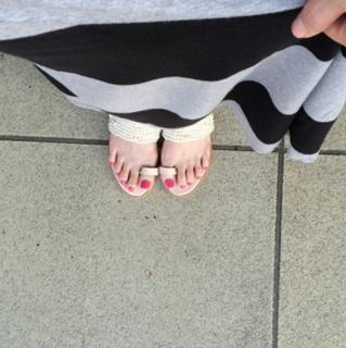 Rina Akiyama feet photo thumbnail
