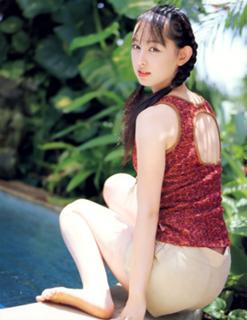 Rina Akiyama feet photo thumbnail