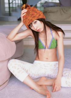 Rina Akiyama feet photo thumbnail