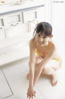 Rina Akiyama feet photo thumbnail