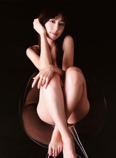 Rina Akiyama feet photo thumbnail