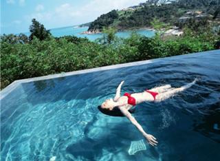 Rina Akiyama feet photo thumbnail