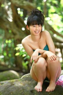 Rina Koike feet photo 17