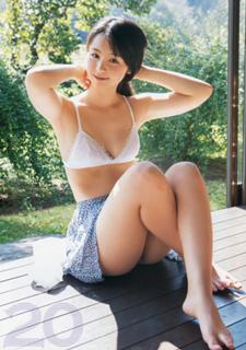 Rina Koike feet photo 2