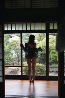 Rina Koike feet photo 9
