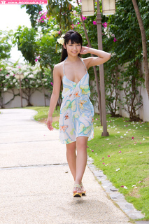 Rina Nagai feet photo 3