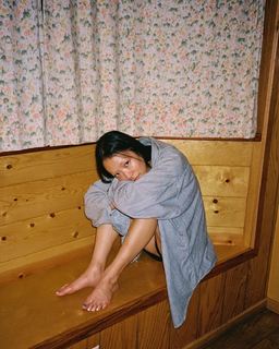 Rina Sawayama feet photo 5