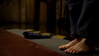 Rinko Kikuchi feet photo thumbnail