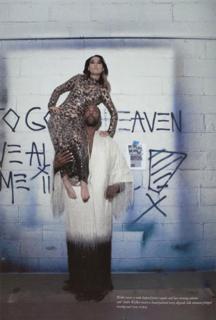 Rinko Kikuchi feet photo thumbnail