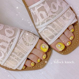 Rino Sashihara feet photo 12