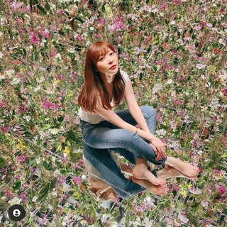Rino Sashihara feet photo 9
