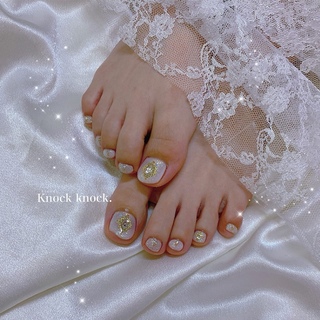 Rino Sashihara feet photo 1