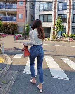 Rino Sashihara feet photo 10